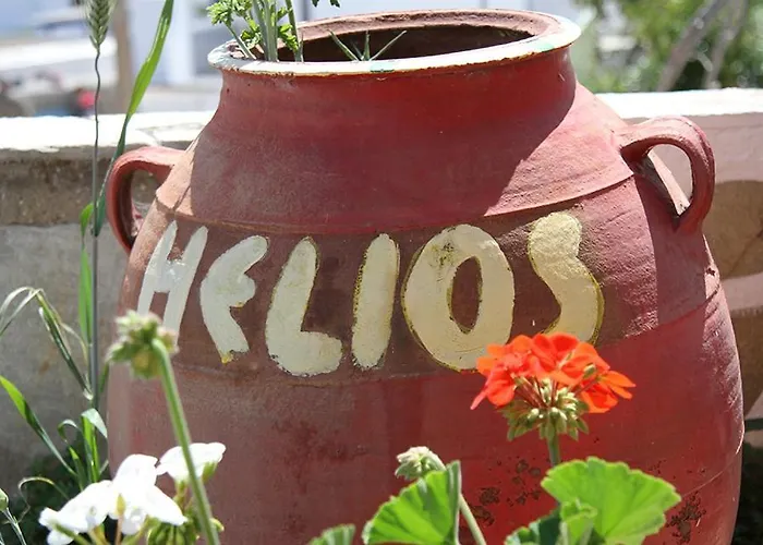 Helios Serifos Livadi (Serifos)