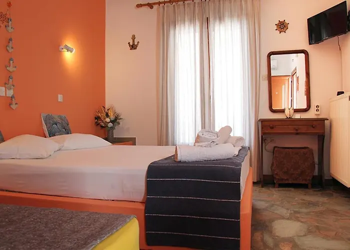 ゲストハウス Helios Serifos リバディオン