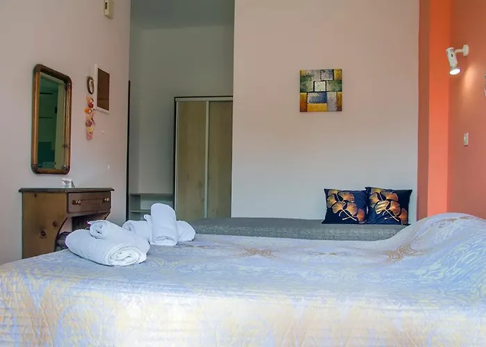 Helios Serifos ゲストハウス リバディオン